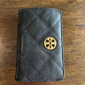 Tory Burch quilted wallet